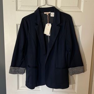 Navy blue blazer. Size M. New never worn. Brand Skies are Blue